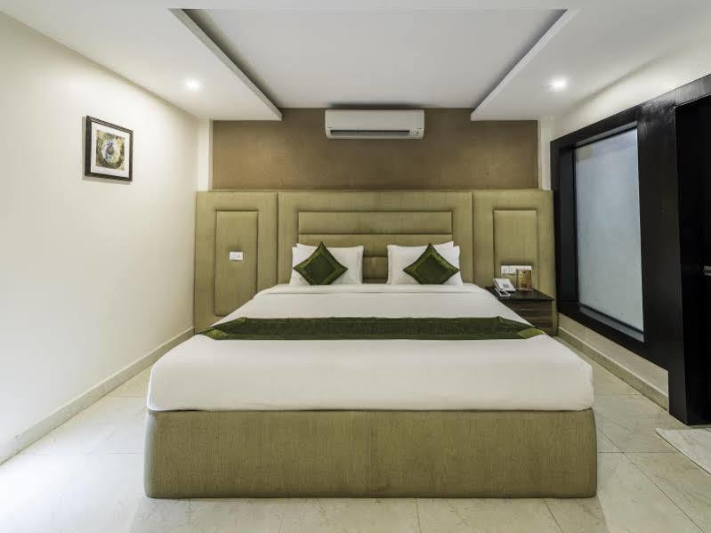 Hotel Treebo Elan Chennai Exterior foto